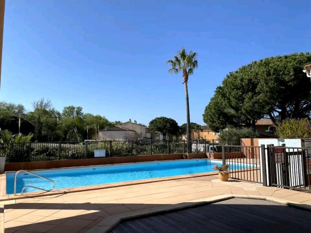 T2 Au Coeur Du Golfe De Saint Tropez Apartment Cogolin Ngoại thất bức ảnh